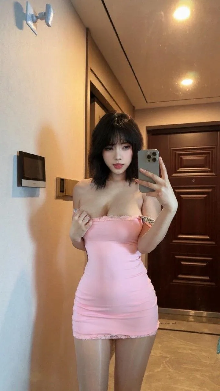 琳铛 – 俯视看桃桃【8P】